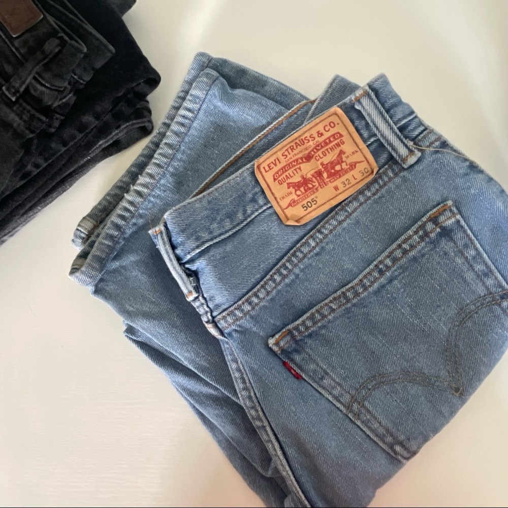 Levi’s Blue Light Blue Denim Jeans 505
